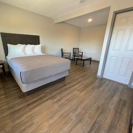 Sequoia Motel Fresno Kültér fotó